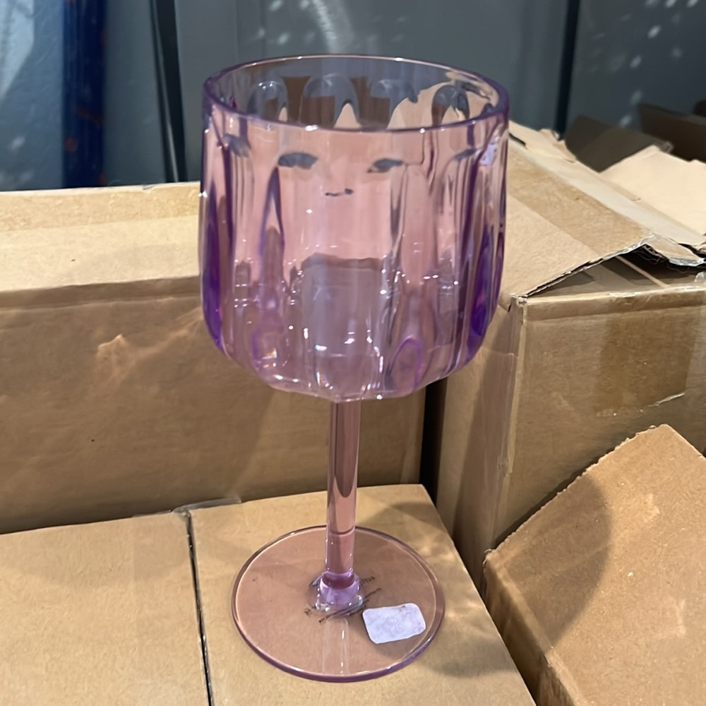 Anthropologie Lucia Acrylic Wine Glasses,Purple, Set of 2 NWT - Picture 3 of 3